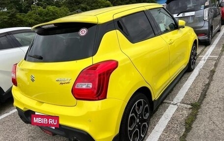 Suzuki Swift V, 2022 год, 1 266 000 рублей, 2 фотография