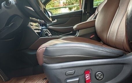 Hyundai Santa Fe IV, 2018 год, 3 330 000 рублей, 14 фотография