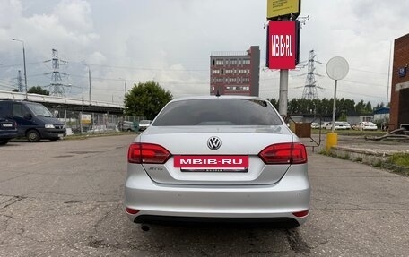 Volkswagen Jetta VI, 2014 год, 1 000 000 рублей, 8 фотография