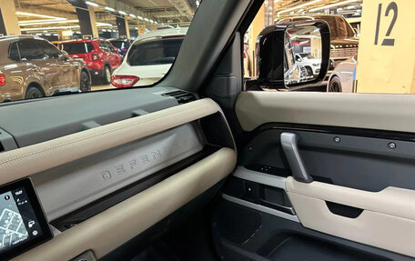 Land Rover Defender II, 2021 год, 5 630 000 рублей, 12 фотография