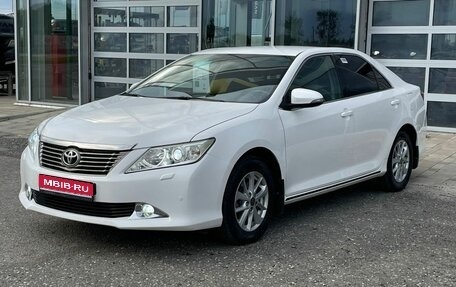 Toyota Camry, 2012 год, 1 620 000 рублей, 1 фотография