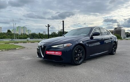 Alfa Romeo Giulia II, 2016 год, 2 100 000 рублей, 1 фотография