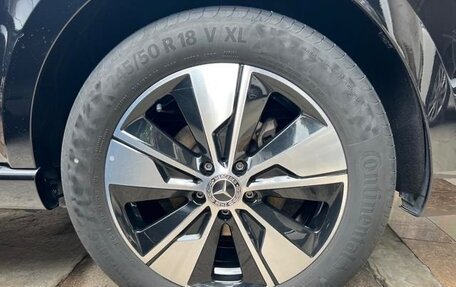 Mercedes-Benz V-Класс, 2022 год, 4 700 000 рублей, 12 фотография