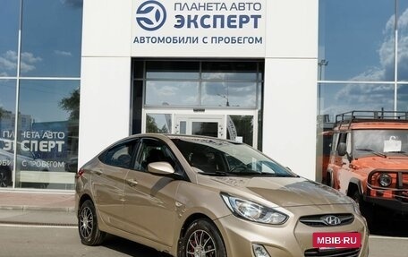 Hyundai Solaris II рестайлинг, 2011 год, 600 000 рублей, 3 фотография
