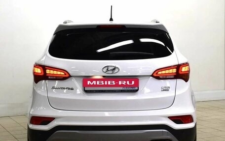Hyundai Santa Fe III рестайлинг, 2016 год, 2 085 000 рублей, 3 фотография