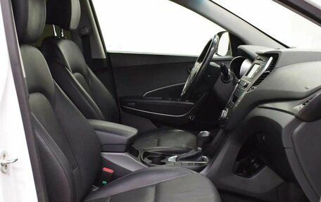 Hyundai Santa Fe III рестайлинг, 2016 год, 2 085 000 рублей, 14 фотография