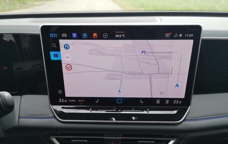 Volkswagen Tiguan, 2025 год, 9 090 000 рублей, 8 фотография