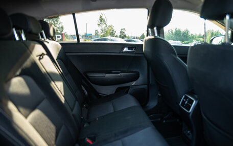 KIA Sportage IV рестайлинг, 2020 год, 2 200 000 рублей, 15 фотография