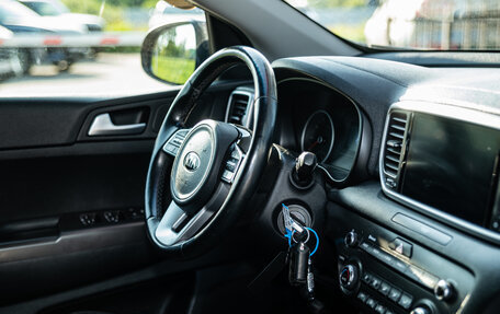 KIA Sportage IV рестайлинг, 2020 год, 2 200 000 рублей, 17 фотография