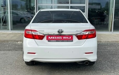 Toyota Camry, 2012 год, 1 620 000 рублей, 5 фотография