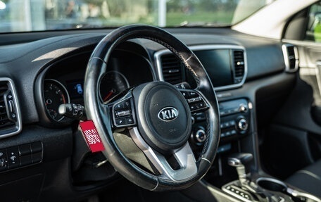 KIA Sportage IV рестайлинг, 2020 год, 2 200 000 рублей, 10 фотография