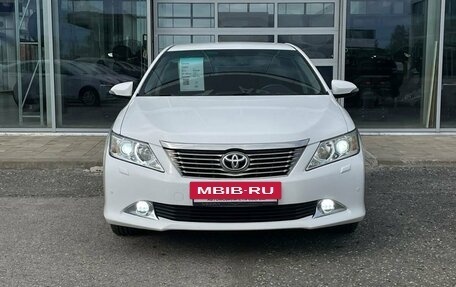 Toyota Camry, 2012 год, 1 620 000 рублей, 2 фотография