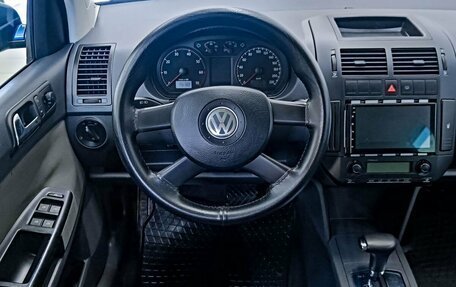 Volkswagen Polo IV рестайлинг, 2006 год, 419 000 рублей, 7 фотография