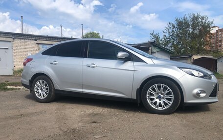 Ford Focus III, 2013 год, 990 000 рублей, 2 фотография