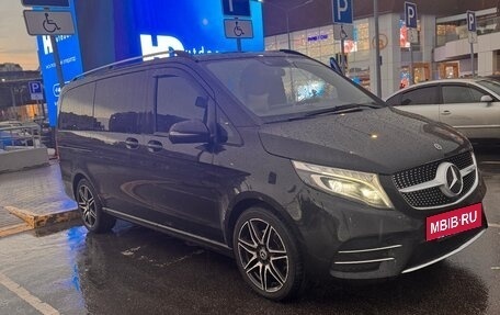 Mercedes-Benz V-Класс, 2021 год, 6 200 000 рублей, 4 фотография