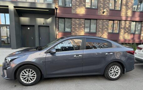 KIA Rio IV, 2021 год, 1 800 000 рублей, 7 фотография
