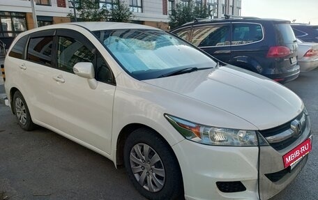 Honda Stream II, 2009 год, 1 490 000 рублей, 2 фотография