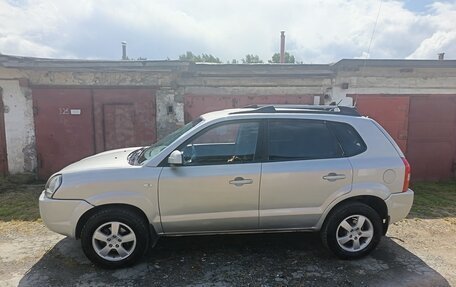 Hyundai Tucson III, 2007 год, 640 000 рублей, 3 фотография