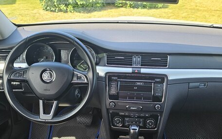 Skoda Superb III рестайлинг, 2015 год, 1 750 000 рублей, 6 фотография