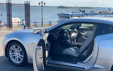 Chevrolet Camaro VI, 2018 год, 2 800 000 рублей, 8 фотография