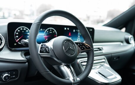 Mercedes-Benz V-Класс, 2025 год, 14 290 000 рублей, 9 фотография