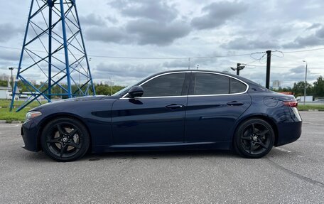 Alfa Romeo Giulia II, 2016 год, 2 100 000 рублей, 5 фотография