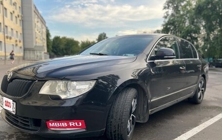 Skoda Superb III рестайлинг, 2008 год, 1 100 000 рублей, 3 фотография