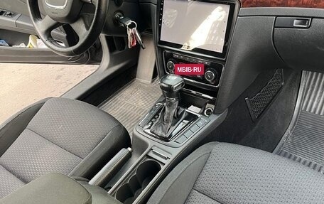 Skoda Superb III рестайлинг, 2008 год, 1 100 000 рублей, 9 фотография