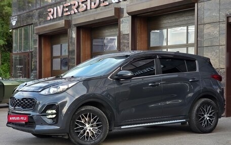 KIA Sportage IV рестайлинг, 2019 год, 1 650 000 рублей, 2 фотография