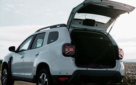 Dacia Duster II, 2022 год, 1 699 000 рублей, 11 фотография