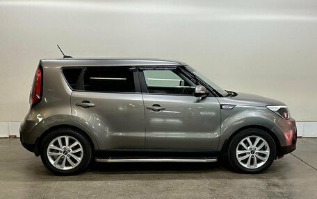 KIA Soul II рестайлинг, 2017 год, 1 199 000 рублей, 3 фотография