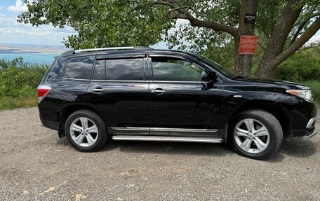Toyota Highlander III, 2011 год, 2 250 000 рублей, 7 фотография
