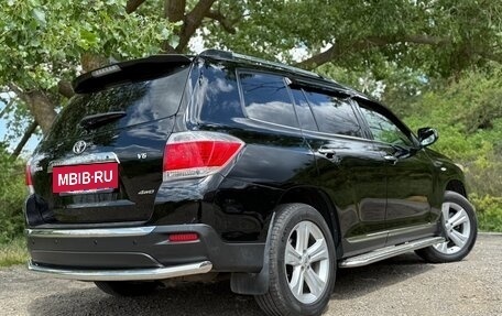 Toyota Highlander III, 2011 год, 2 250 000 рублей, 10 фотография