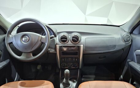 Nissan Almera, 2015 год, 800 000 рублей, 9 фотография