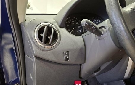 Nissan Almera, 2015 год, 800 000 рублей, 32 фотография