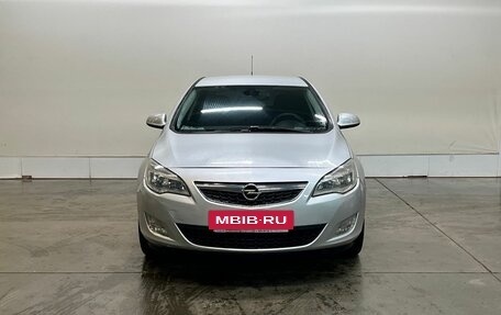 Opel Astra J, 2011 год, 607 000 рублей, 3 фотография