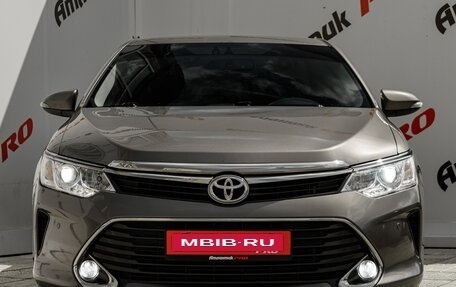 Toyota Camry, 2015 год, 1 925 000 рублей, 2 фотография