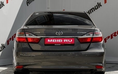 Toyota Camry, 2015 год, 1 925 000 рублей, 6 фотография