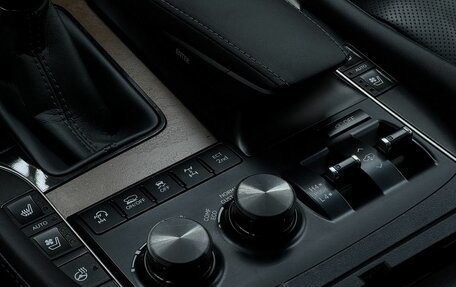 Lexus LX III, 2017 год, 8 500 000 рублей, 19 фотография