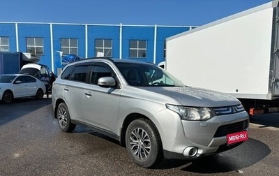 Mitsubishi Outlander III рестайлинг 3, 2013 год, 1 250 000 рублей, 1 фотография