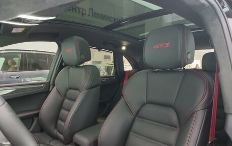 Porsche Macan I рестайлинг, 2024 год, 17 190 000 рублей, 10 фотография