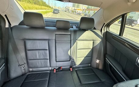 Mercedes-Benz E-Класс, 2010 год, 1 100 000 рублей, 13 фотография