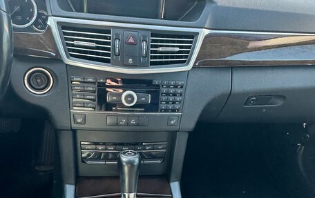 Mercedes-Benz E-Класс, 2010 год, 1 100 000 рублей, 11 фотография
