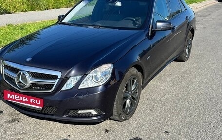 Mercedes-Benz E-Класс, 2010 год, 1 100 000 рублей, 2 фотография
