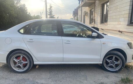 Volkswagen Polo VI (EU Market), 2016 год, 1 020 000 рублей, 3 фотография