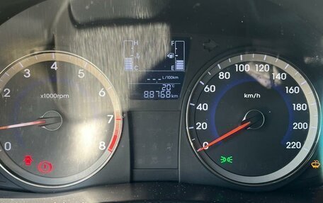 Hyundai Solaris II рестайлинг, 2014 год, 960 000 рублей, 2 фотография