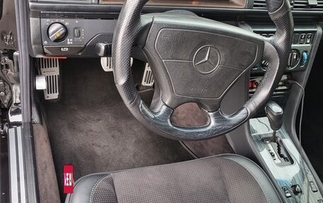 Mercedes-Benz E-Класс, 1992 год, 2 500 000 рублей, 6 фотография