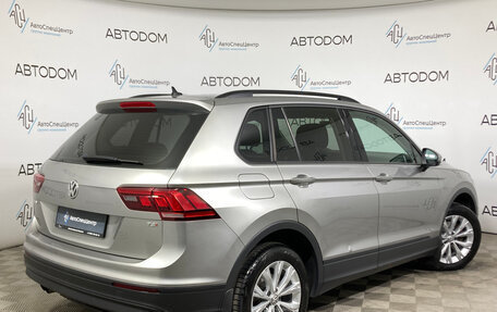 Volkswagen Tiguan II, 2017 год, 1 829 000 рублей, 2 фотография