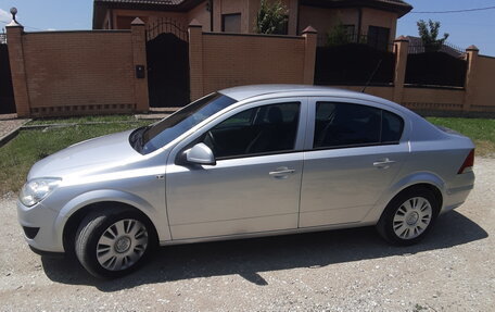 Opel Astra H, 2011 год, 700 000 рублей, 20 фотография