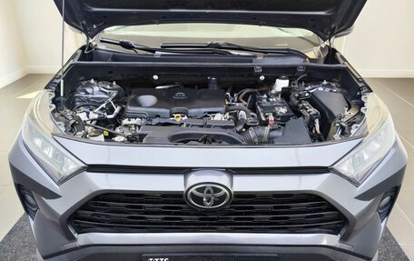 Toyota RAV4, 2019 год, 2 310 000 рублей, 11 фотография